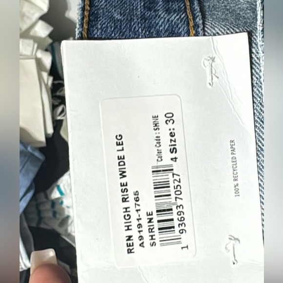 AGOLDE
Ren high-rise wide-leg recycled jeans - Picture 7 of 7